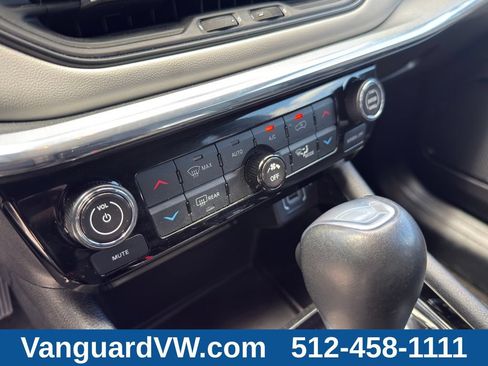 Used 2024 Jeep Compass Limited AWD/4WD image 17