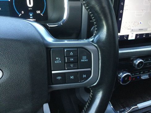 Used 2023 Ford F150 Lariat w/ Equipment Group 502A High AWD/4WD image 20
