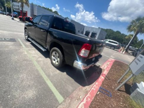 Used 2020 RAM 1500 Big Horn RWD image 3