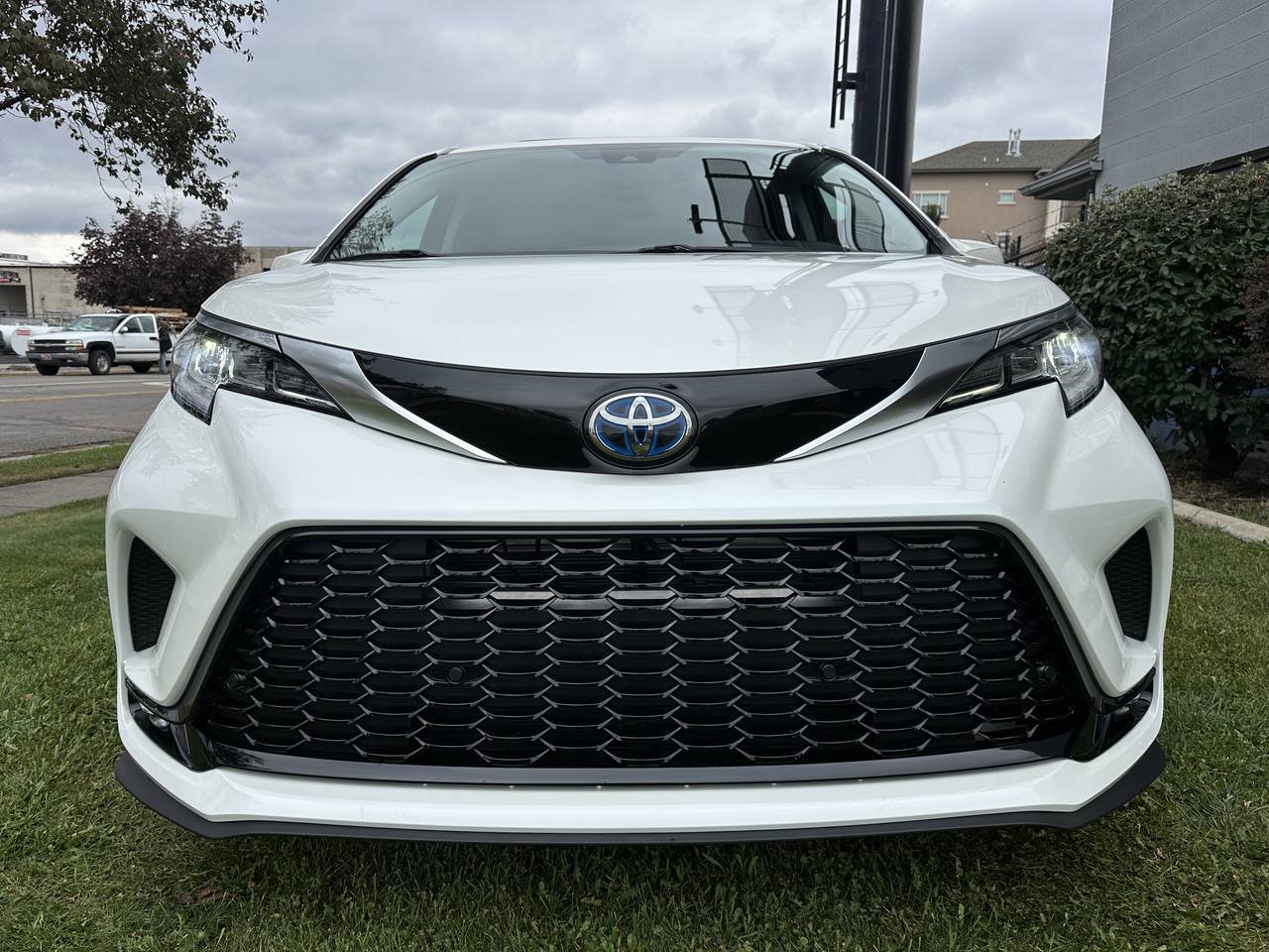 Used 2021 Toyota Sienna Limited AWD/4WD image 14