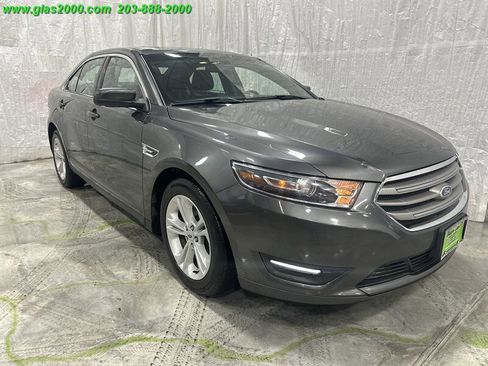 Used 2015 Ford Taurus SEL w/ Equipment Group 201A image 2