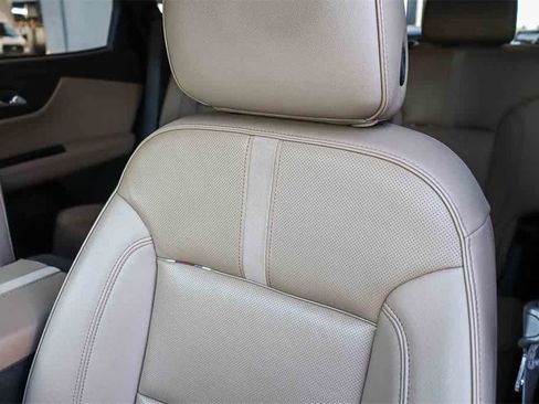 Used 2022 Chevrolet Blazer Premier w/ LPO, Sport Package image 25