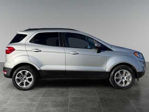 Used 2021 Ford EcoSport SE w/ SE Convenience Package image 8