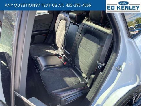 Certified 2022 Ford Escape SEL w/ SEL Stealth AWD Package image 6