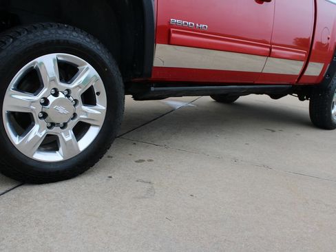 Used 2012 Chevrolet Silverado 2500 LTZ w/ LTZ Plus Package AWD/4WD image 10