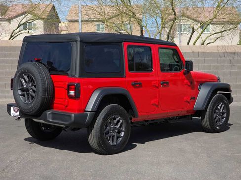 Used 2026 Jeep Wrangler Unlimited Sport AWD/4WD image 8
