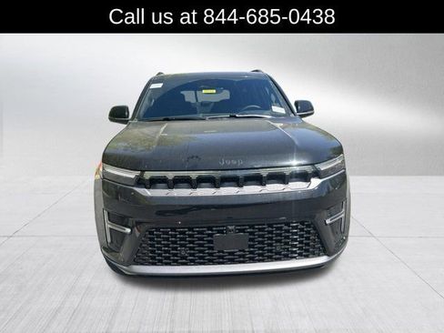 New 2026 Jeep Grand Wagoneer Limited image 2