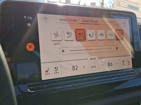 New 2026 Volkswagen Atlas Peak Edition image 11