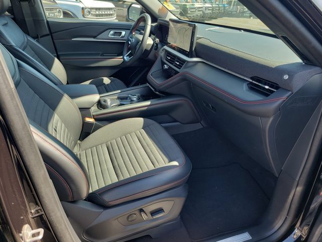 Used 2025 Ford Explorer ST-Line RWD image 17