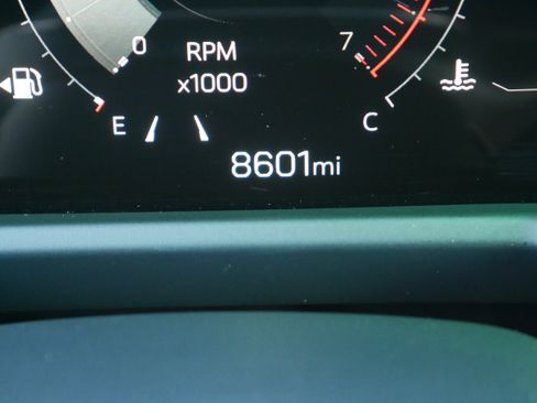 Certified 2024 GMC Acadia Denali image 35