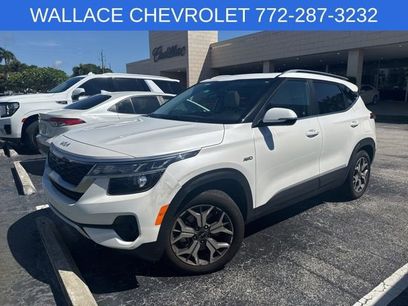 Used 2022 Kia Seltos EX
