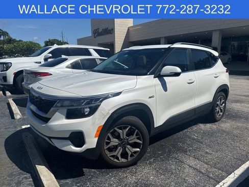 Used 2022 Kia Seltos EX image 1