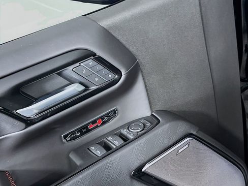 Certified 2026 GMC Sierra 1500 AT4X image 17