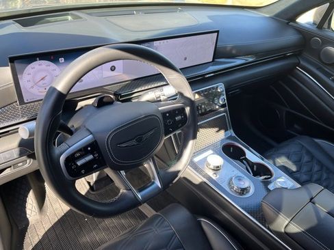 Used 2025 Genesis GV80 3.5T e-SC image 6
