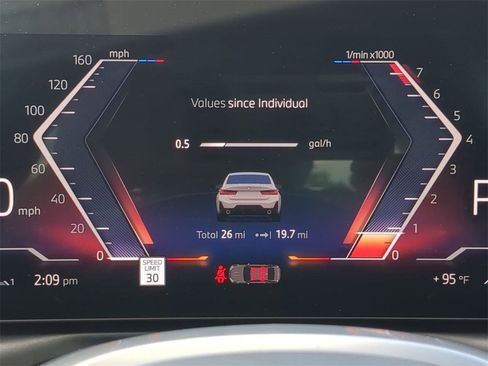 New 2026 BMW 330i Sedan w/ M Sport Package image 28