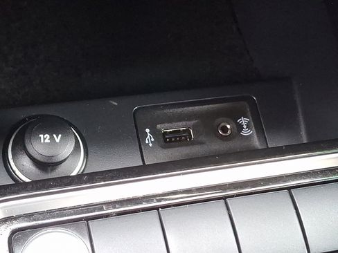 Used 2016 Volkswagen Jetta Sport image 24