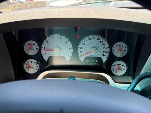 Used 2007 Dodge Ram 1500 Truck SLT w/ Mopar Chrome Edition Group AWD/4WD image 15