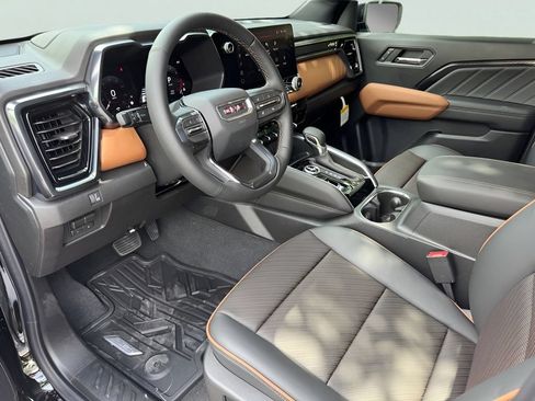 New 2026 GMC Canyon AT4 w/ Technology Plus Package AWD/4WD image 6