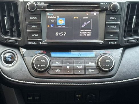 Used 2017 Toyota RAV4 XLE FWD image 12