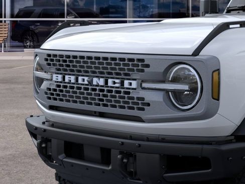 New 2026 Ford Bronco Badlands AWD/4WD image 22