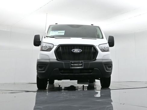 New 2026 Ford Transit 150 Low Roof RWD image 43