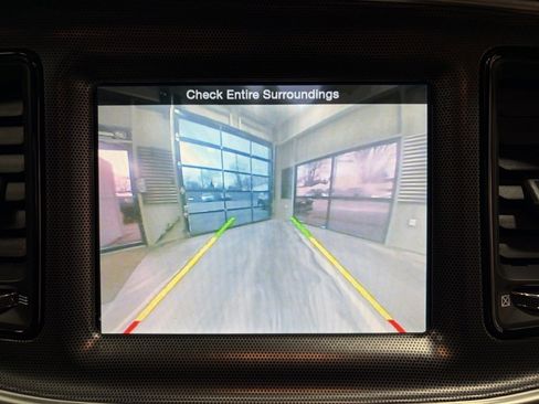 Used 2015 Dodge Challenger R/T Scat Pack w/ Scat Pack Appearance Package image 17