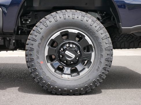 New 2025 Ford F350 Lariat w/ Lariat Ultimate Package image 23