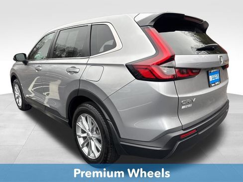 Certified 2025 Honda CR-V EX image 6