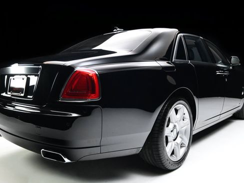 Used 2012 Rolls-Royce Ghost RWD image 30