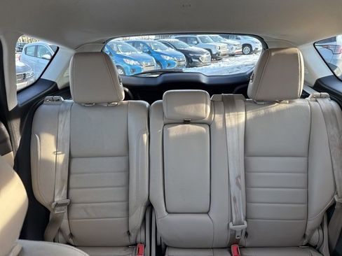 Used 2014 Ford C-MAX Energi SEL image 32