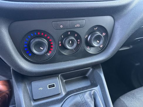 Used 2022 RAM ProMaster City Wagon w/ Mopar Trailer Tow Group image 17