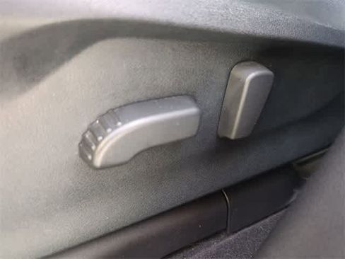 Used 2023 Subaru Ascent Onyx Edition image 17