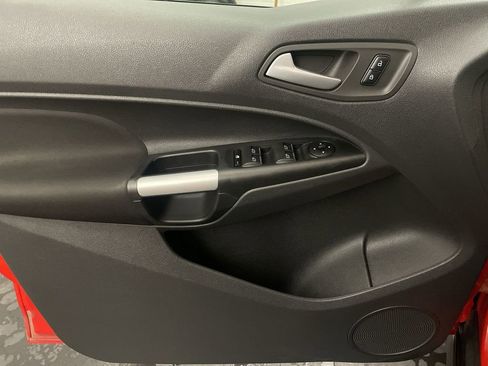 Used 2016 Ford Transit Connect XLT image 14