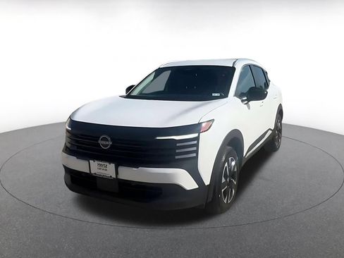 Used 2026 Nissan Kicks SV w/ Cold Weather Package AWD/4WD image 10
