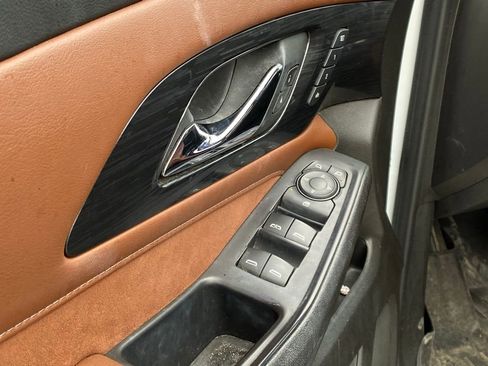 Used 2021 Chevrolet Traverse High Country image 10