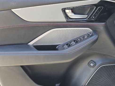 Used 2023 Acura MDX A-Spec image 25