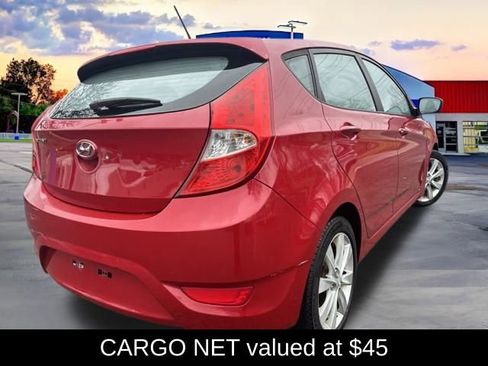 Used 2012 Hyundai Accent SE image 5