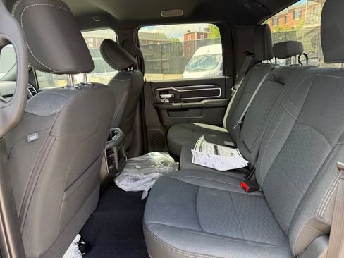 New 2026 RAM 2500 Big Horn AWD/4WD image 19
