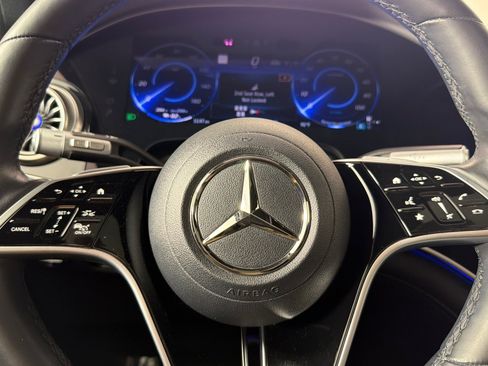 Used 2024 Mercedes-Benz EQS 450+ SUV image 24