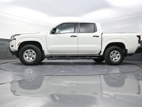 Used 2024 Nissan Frontier S image 30