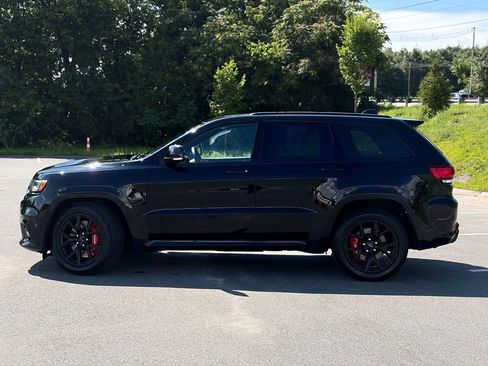 Used 2020 Jeep Grand Cherokee SRT AWD/4WD image 3