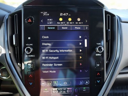 Certified 2025 Subaru Crosstrek 2.5i Sport w/ Crosstrek Mirror Package image 33