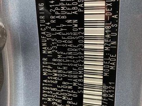 Certified 2025 Toyota Corolla LE FWD image 31