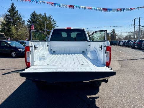Used 2019 Ford F250 XLT w/ XLT Value Package image 19
