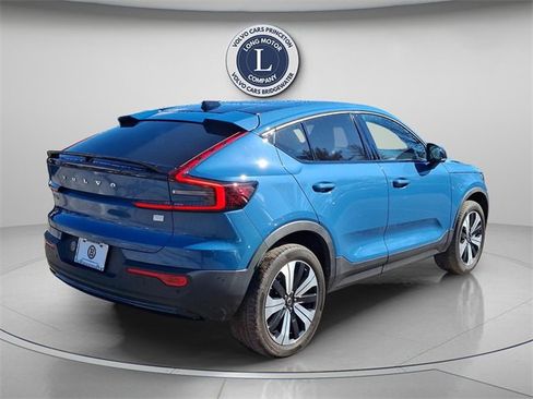 Used 2023 Volvo C40 Recharge Core image 7