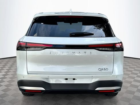 Used 2027 INFINITI QX60 Pure w/ Cargo Package FWD image 7
