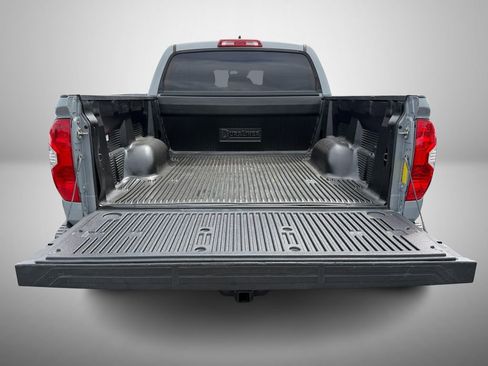 Used 2020 Toyota Tundra SR5 w/ SR5 Upgrade Package AWD/4WD image 10