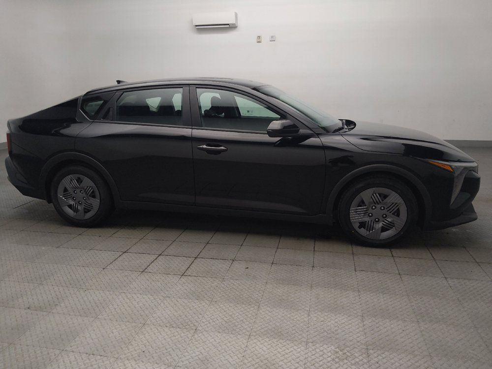 Used 2025 Kia K4 FWD image 11
