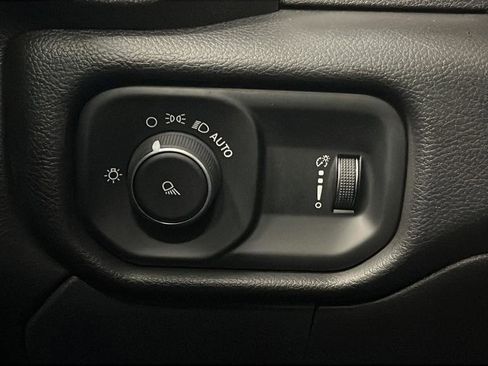 Used 2023 RAM 2500 Tradesman image 29