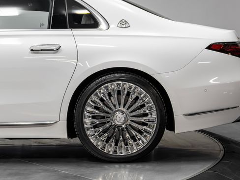 Used 2024 Mercedes-Benz Maybach S 680 4MATIC image 52